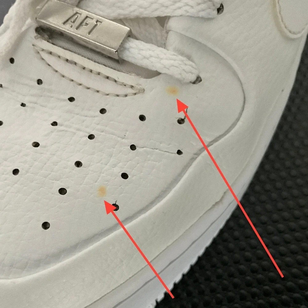 Nike Air Force 1 Sage Low Triple White Women 9.5 Platform Sneakers AR5339-100